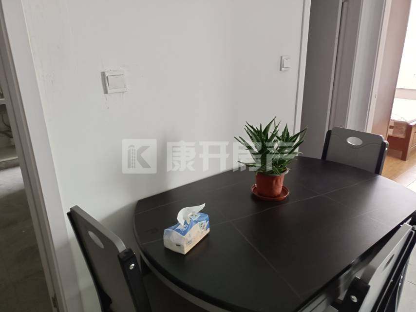 悦晟新苑 1室1厅1卫