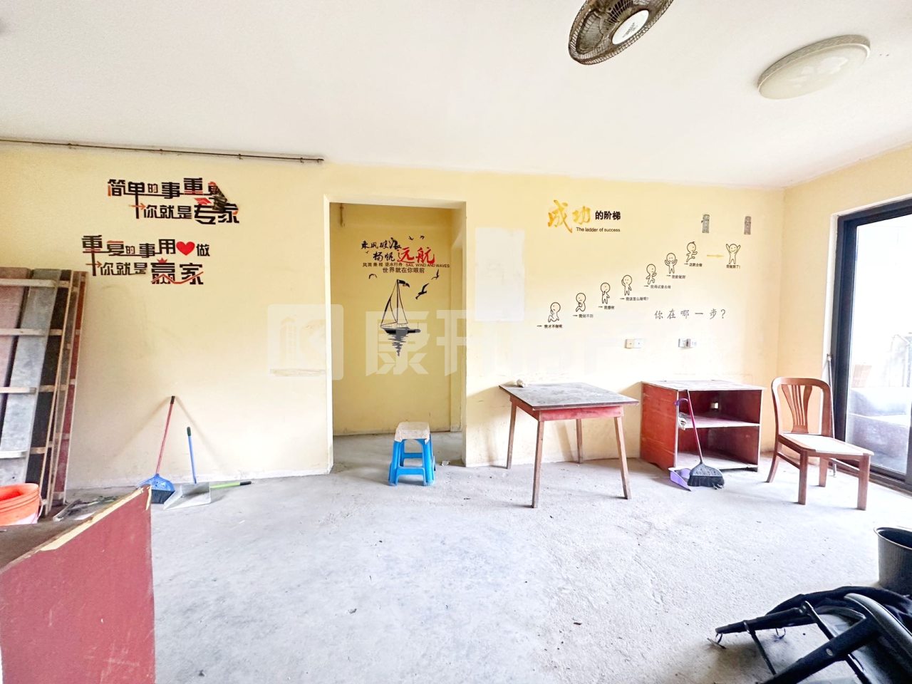 万景峰雅苑（住宅） 3室2厅2卫