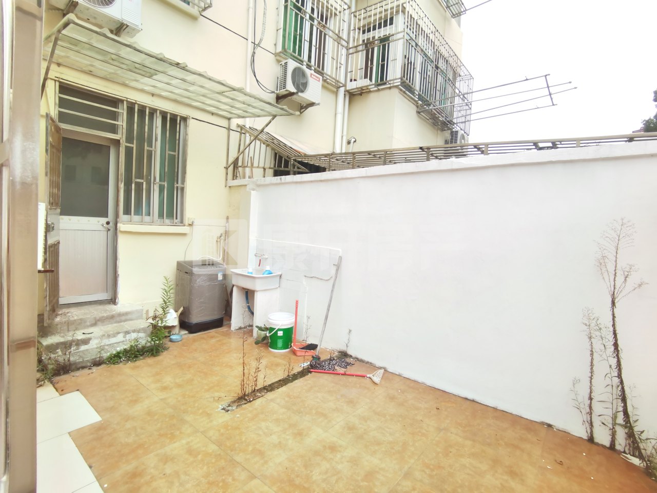古华新村 2室1厅2卫