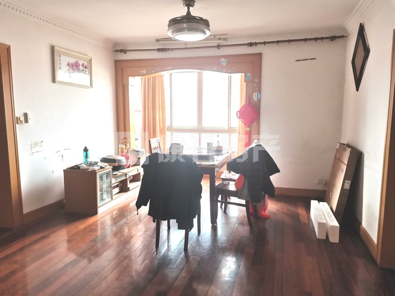 万龙新村 3室1厅2卫