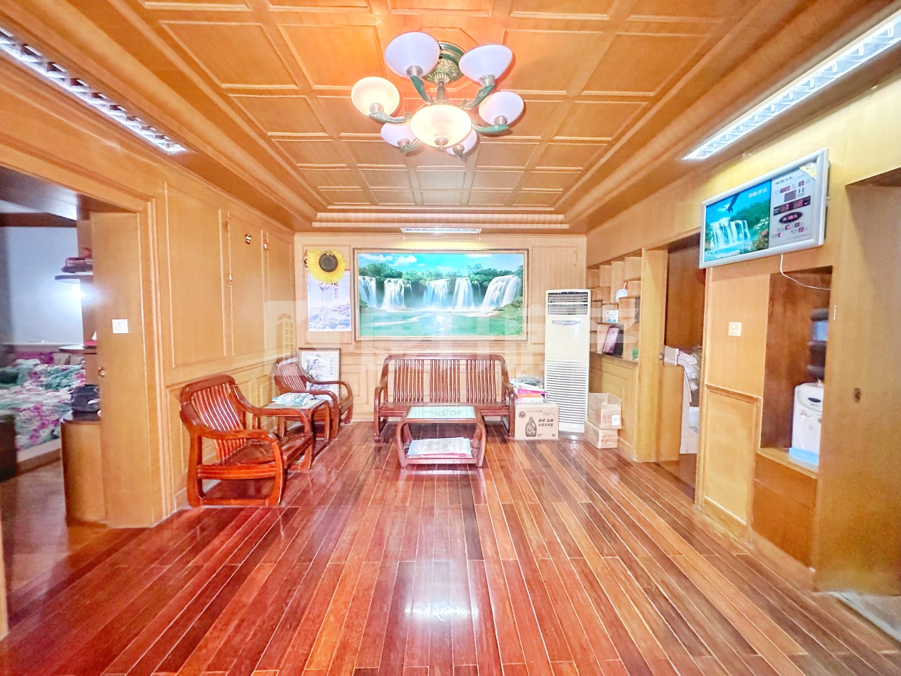 育秀一区 3室2厅1卫