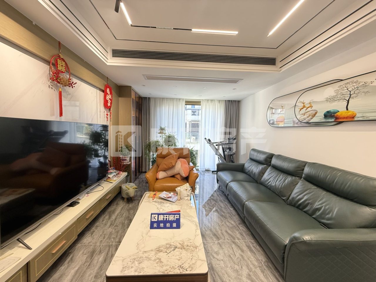 雍贤府 3室2厅2卫