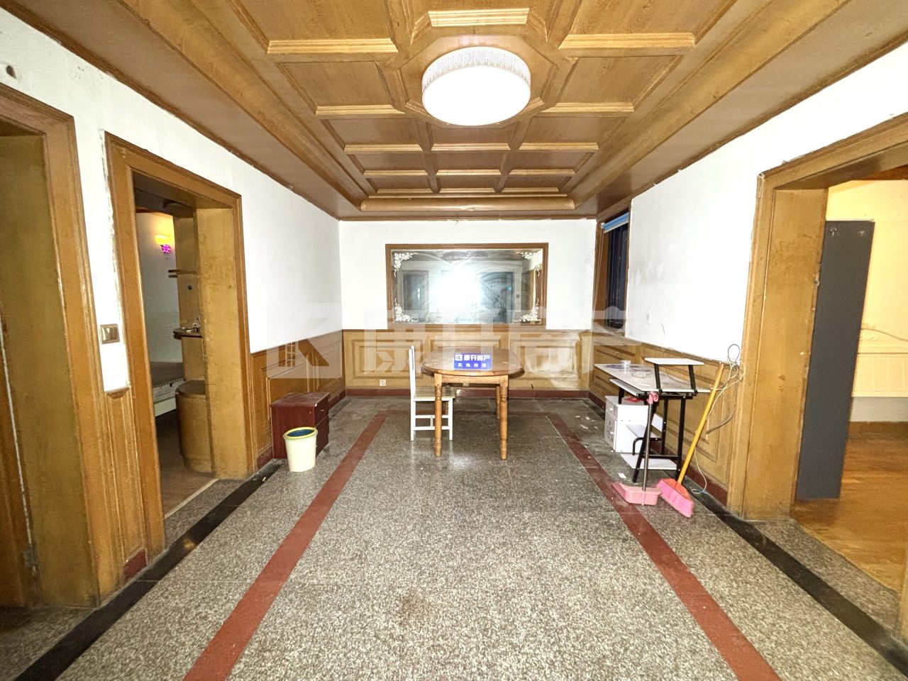 奉浦二村 3室1厅1卫