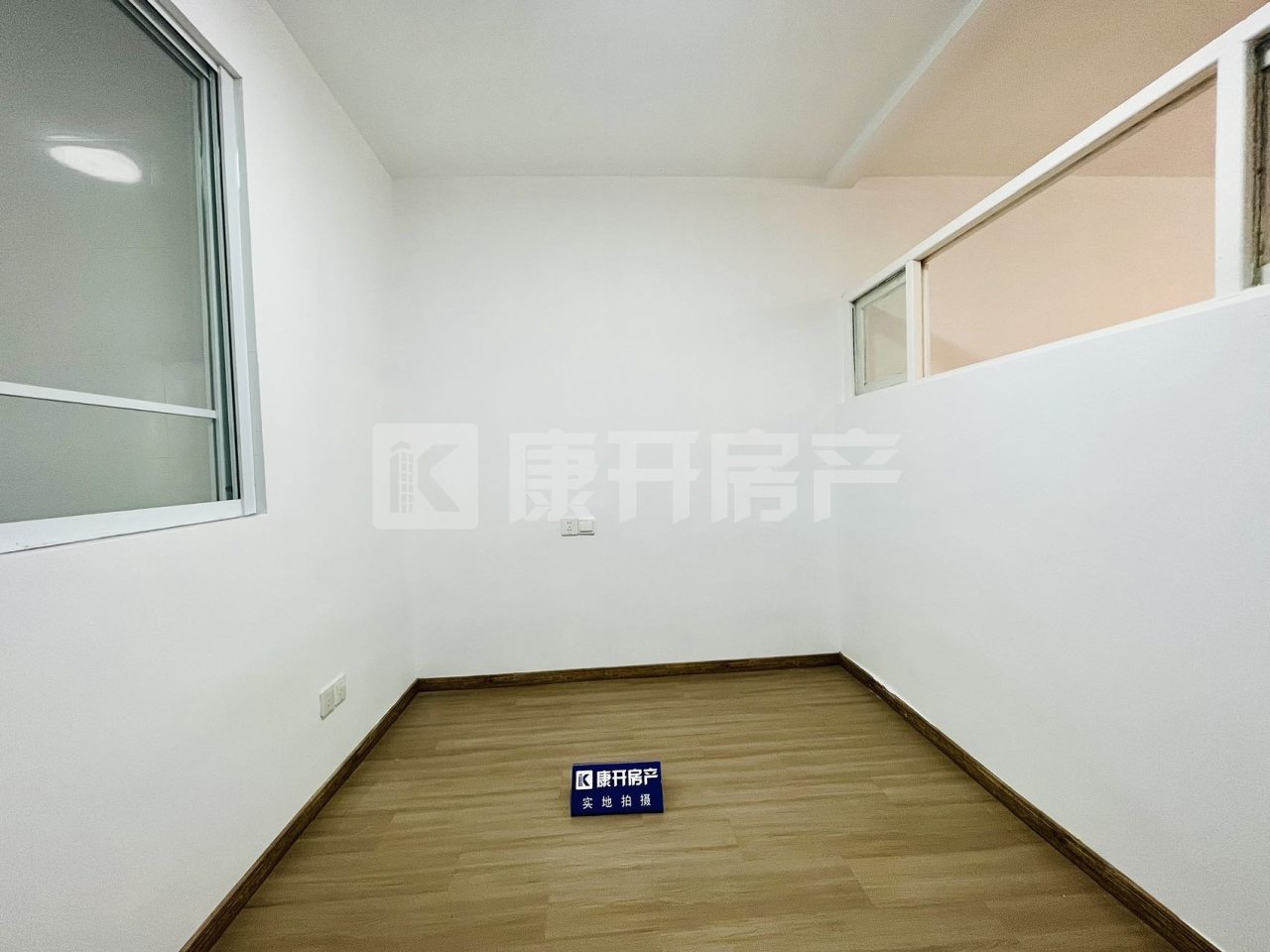 解放新村 1室1厅1卫