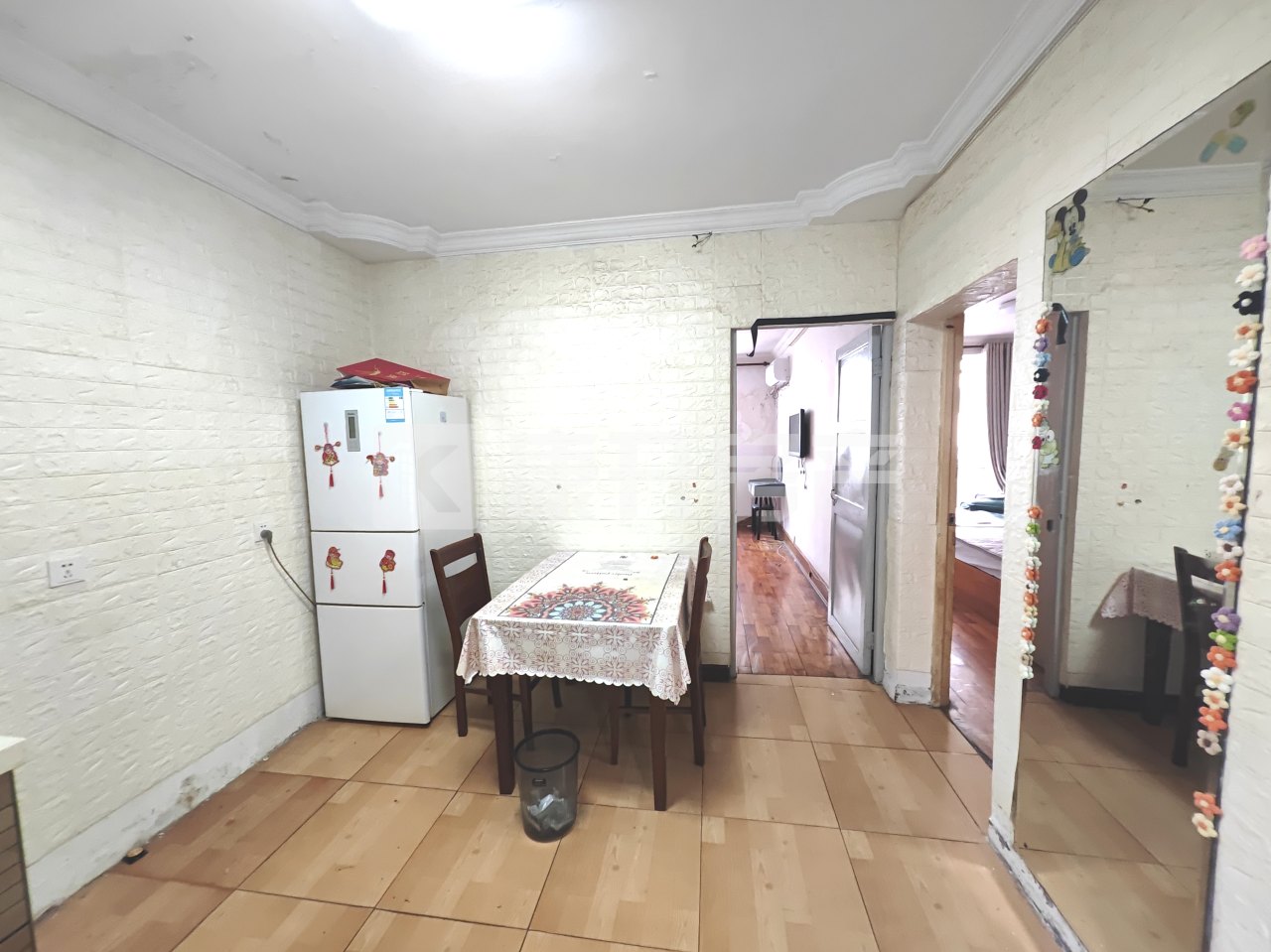 解放新村 2室1厅1卫